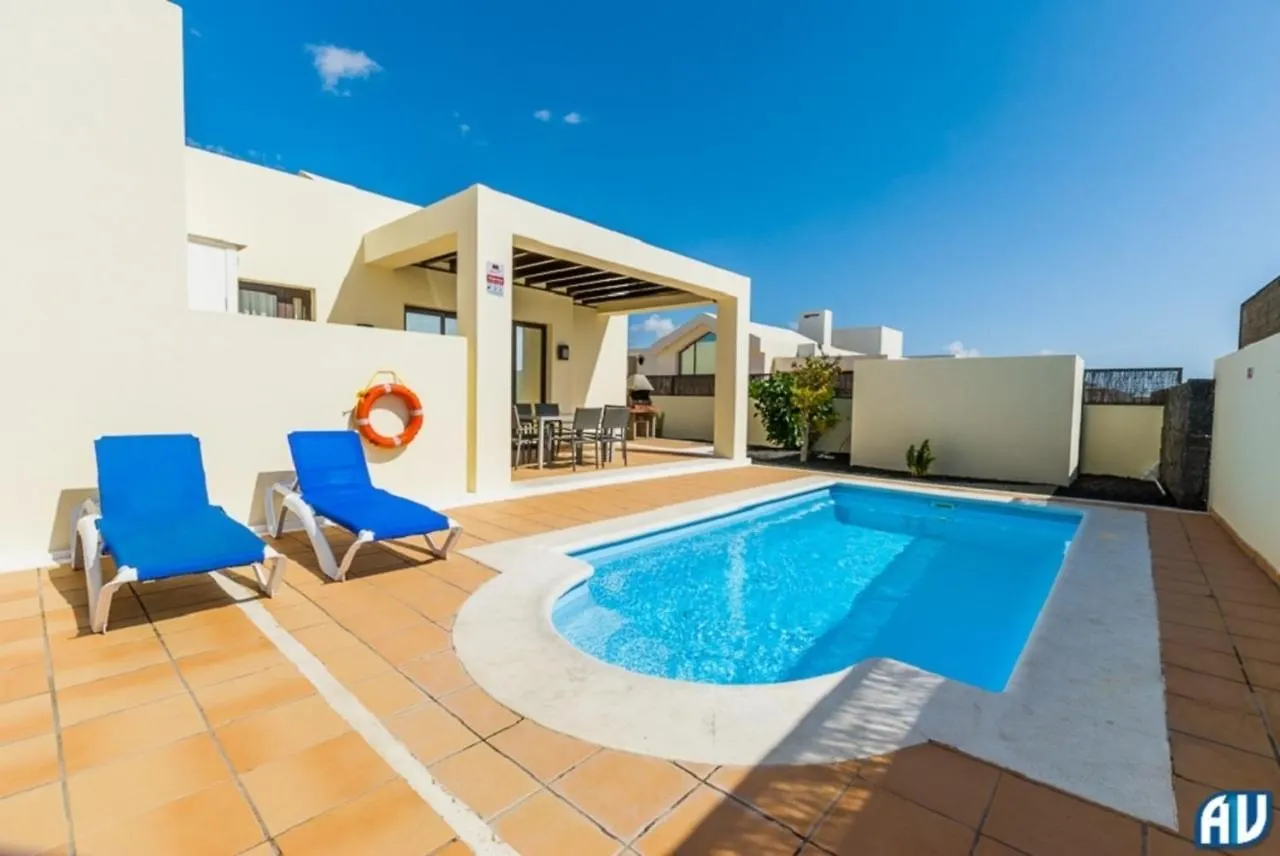 3-Bed Villa On Private Complex With Tennis Court Playa Blanca
