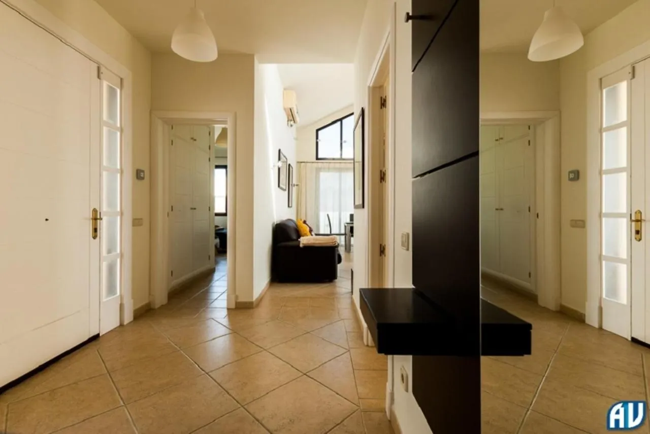 3-Bed Villa On Private Complex With Tennis Court Playa Blanca  0*, Playa Blanca (Lanzarote) Spain