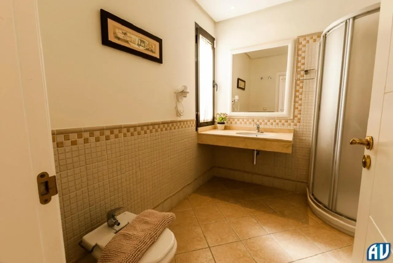 3-Bed Villa On Private Complex With Tennis Court Playa Blanca  0*, Playa Blanca (Lanzarote) Spain